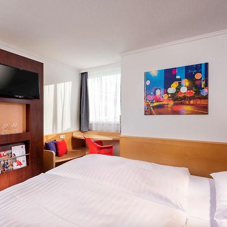 Hotel Ibis Kassel Melsungen Exterior foto