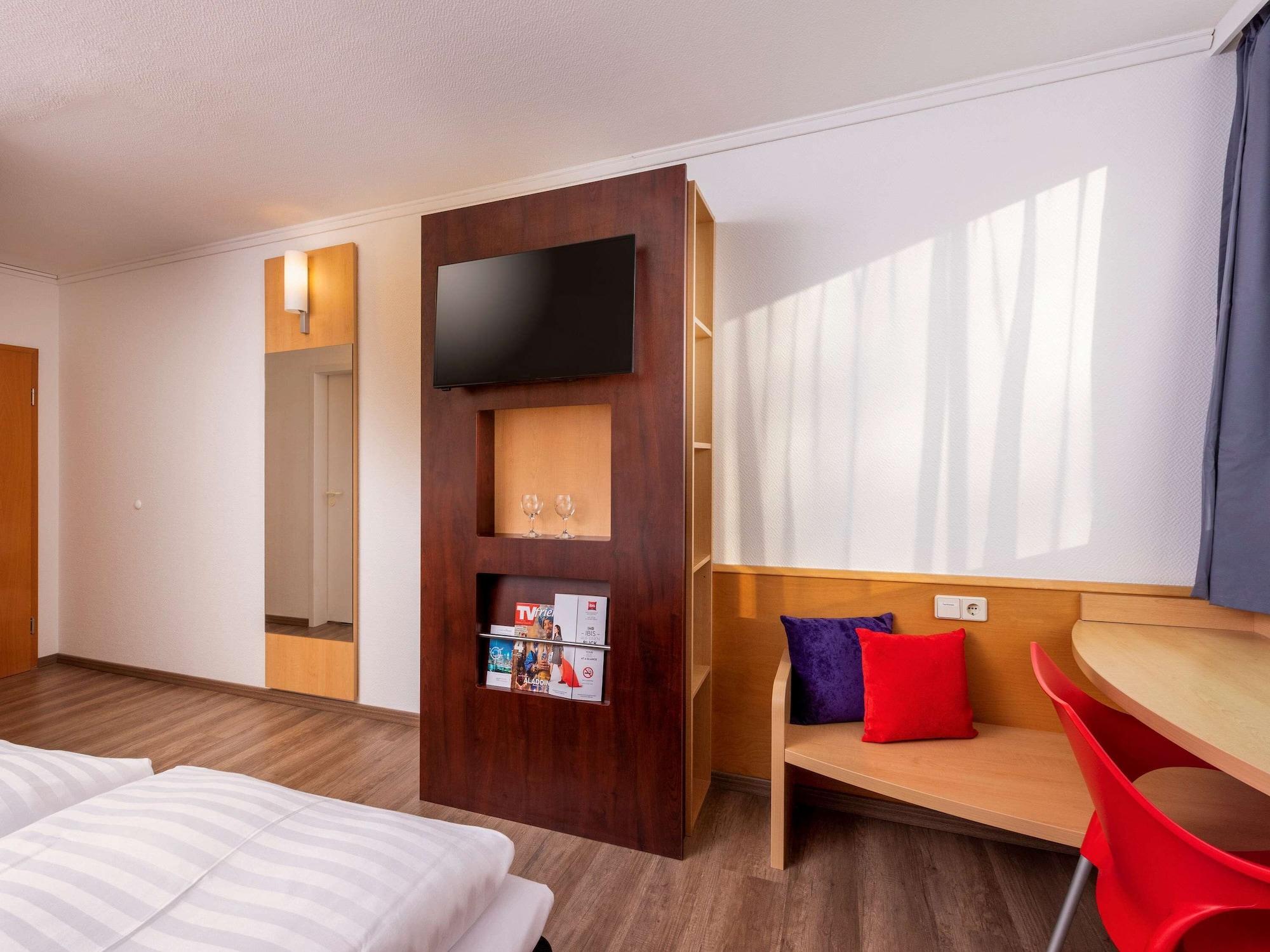 Hotel Ibis Kassel Melsungen Exterior foto